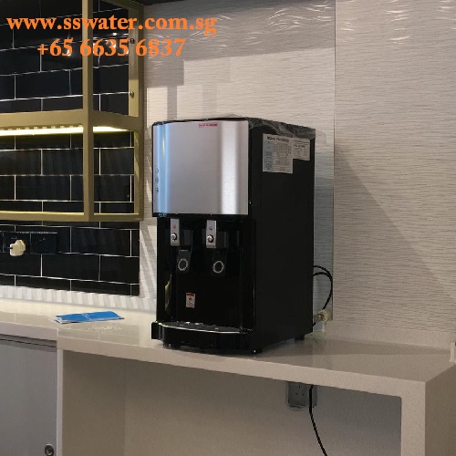 SS2101 WaterDispenser