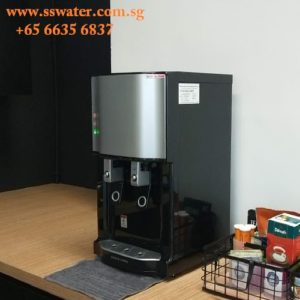 Direct pipe in table top water dispenser