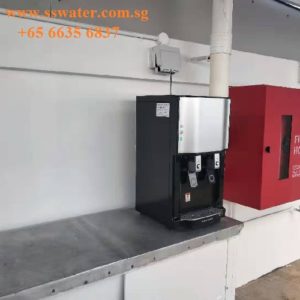 Direct pipe in table top water dispenser