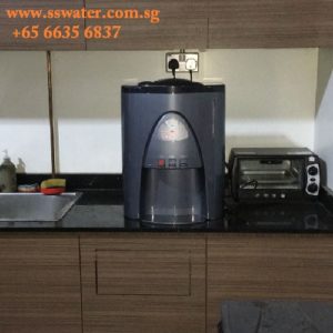 Direct pipe in table top water dispenser (47)