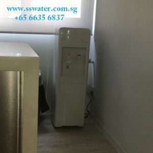 floor standing water dispenser