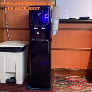 Floor standing direct pipe in water dispenser