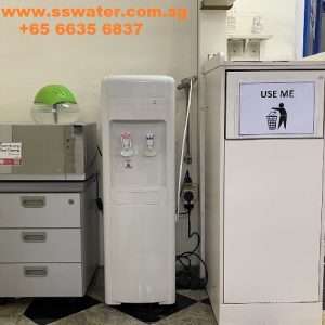 Floor standing direct pipe in water dispenser